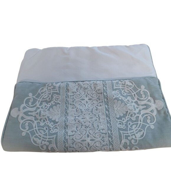 J.Queen New York Queen Size Bedspread Sage Green Embroidered - Picture 2 of 11